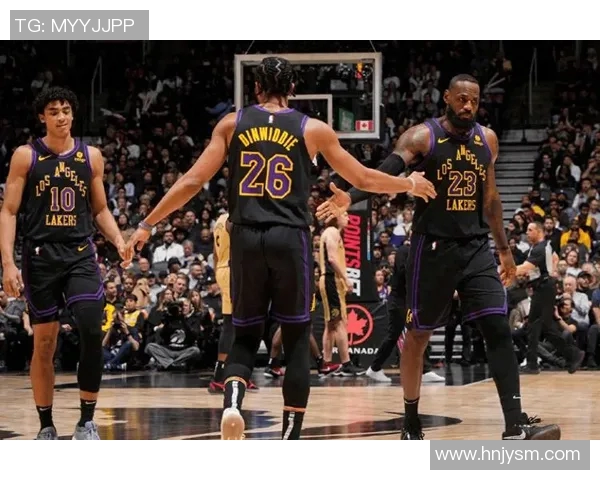 2019年湖人与雷霆激战回顾：精彩瞬间与赛季影响分析